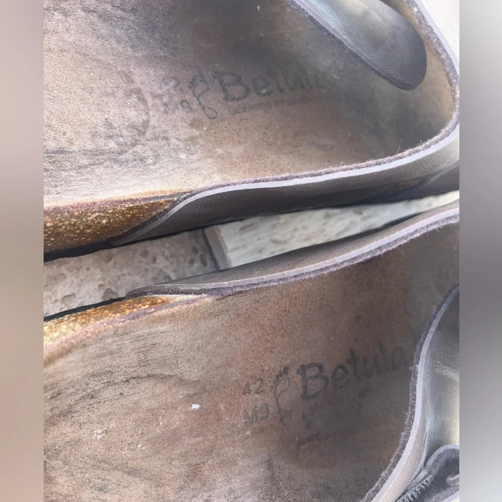 Betula Birkenstock Size 42 M9 Brown Oiled Leather Sandals